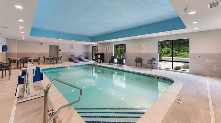 Hampton Inn Niles Pool