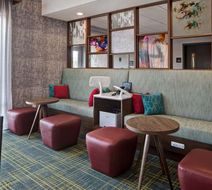 Hampton Inn & Suites Deptford Lobby