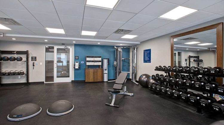 Hampton Inn & Suites Deptford Health