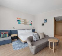 Hampton by Hilton Marjan Island Room