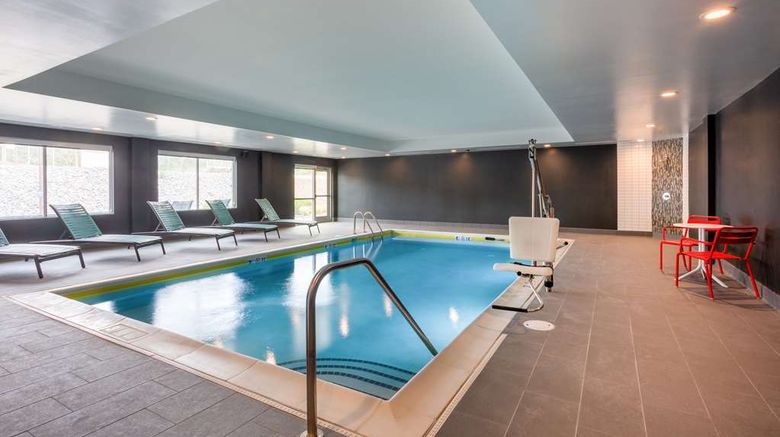 <b>Tru by Hilton Radford Pool</b>. Images powered by <a href="https://iceportal.shijigroup.com/" title="IcePortal" target="_blank">IcePortal</a>.