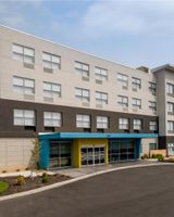 Tru by Hilton Radford