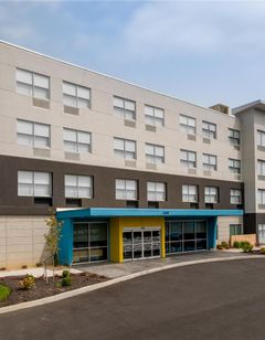 Tru by Hilton Radford