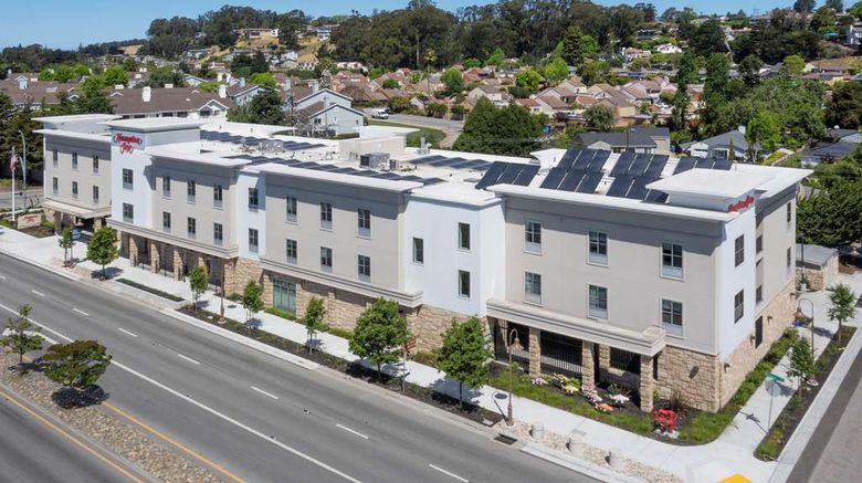 <b>Hampton Inn Santa Cruz West Exterior</b>. Images powered by <a href="https://iceportal.shijigroup.com/" title="IcePortal" target="_blank">IcePortal</a>.