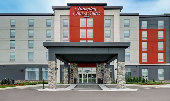 Hampton Inn & Suites Belleville Exterior