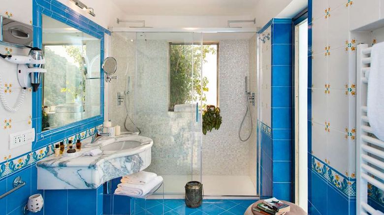 <b>Villa Gabrisa Suite</b>. Images powered by <a href="https://iceportal.shijigroup.com/" title="IcePortal" target="_blank">IcePortal</a>.
