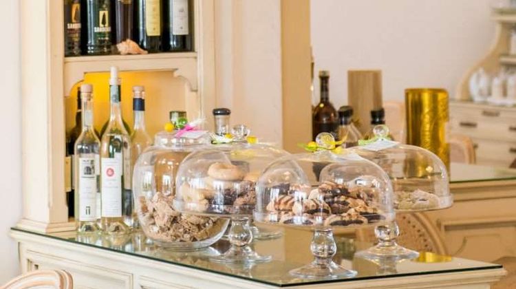 Villa Gabrisa Restaurant