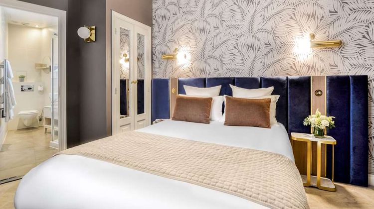 Hotel Opera Opal Room