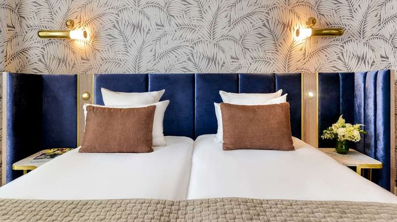 <b>Hotel Opera Opal Room</b>. Images powered by <a href="https://iceportal.shijigroup.com/" title="IcePortal" target="_blank">IcePortal</a>.