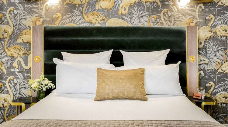 Hotel Opera Opal Room