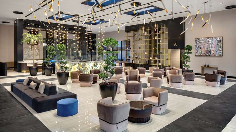 <b>Radisson Hotel Izmir Aliaga Lobby</b>. Images powered by <a href="https://iceportal.shijigroup.com/" title="IcePortal" target="_blank">IcePortal</a>.
