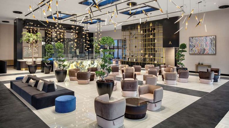 <b>Radisson Hotel Izmir Aliaga Lobby</b>. Images powered by <a href="https://iceportal.shijigroup.com/" title="IcePortal" target="_blank">IcePortal</a>.