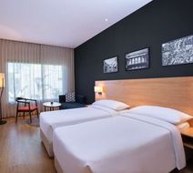 Park Inn By Radisson Gwalior Room