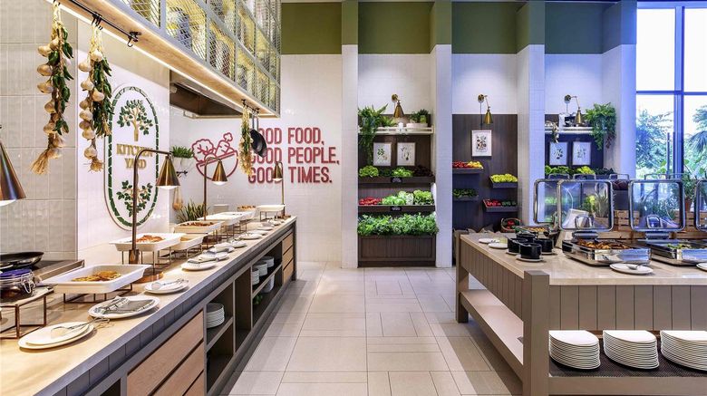 <b>Mercure Tangerang BSD City Restaurant</b>. Images powered by <a href="https://iceportal.shijigroup.com/" title="IcePortal" target="_blank">IcePortal</a>.