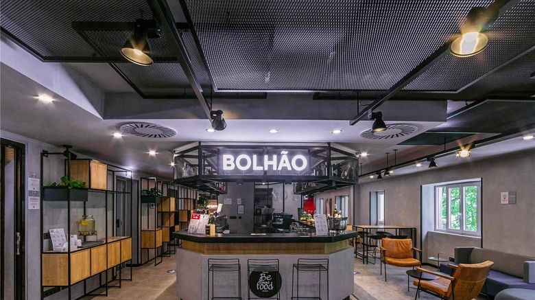 Ibis Porto Cen. M. Bolhao Exterior. Images powered by <a href="https://iceportal.shijigroup.com" target="_blank" rel="noopener">Ice Portal</a>.