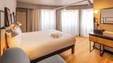 <b>Ibis Porto Cen. M. Bolhao Exterior</b>. Images powered by <a href="https://iceportal.shijigroup.com/" title="IcePortal" target="_blank">IcePortal</a>.