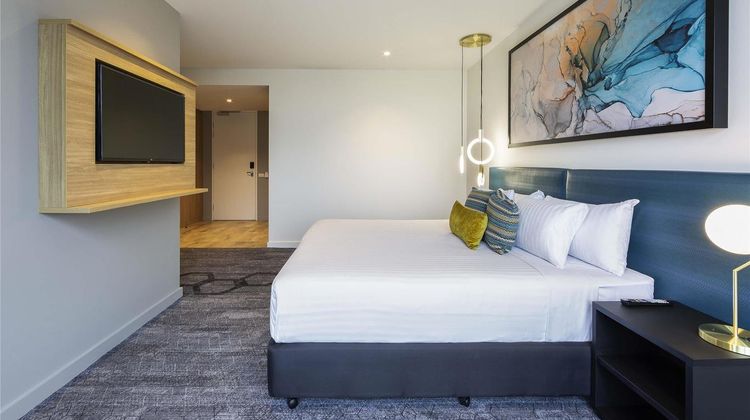 Mercure Canberra Belconnen Room