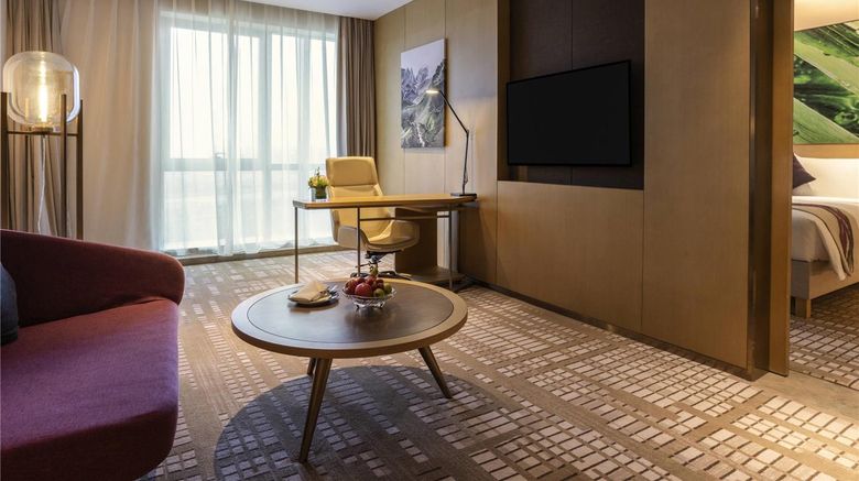 <b>Novotel Zhengzhou Airport Room</b>. Images powered by <a href="https://iceportal.shijigroup.com/" title="IcePortal" target="_blank">IcePortal</a>.