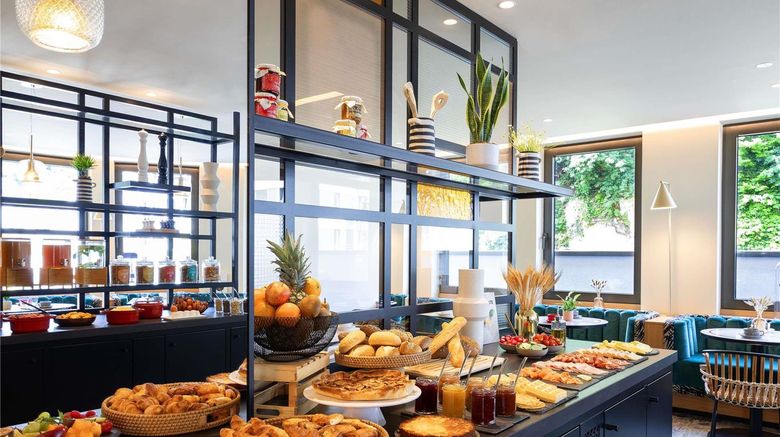 <b>Mercure Luxembourg Off kirchberg Restaurant</b>. Images powered by <a href="https://iceportal.shijigroup.com/" title="IcePortal" target="_blank">IcePortal</a>.
