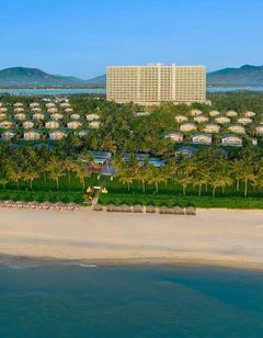 Moevenpick Resort Cam Ranh