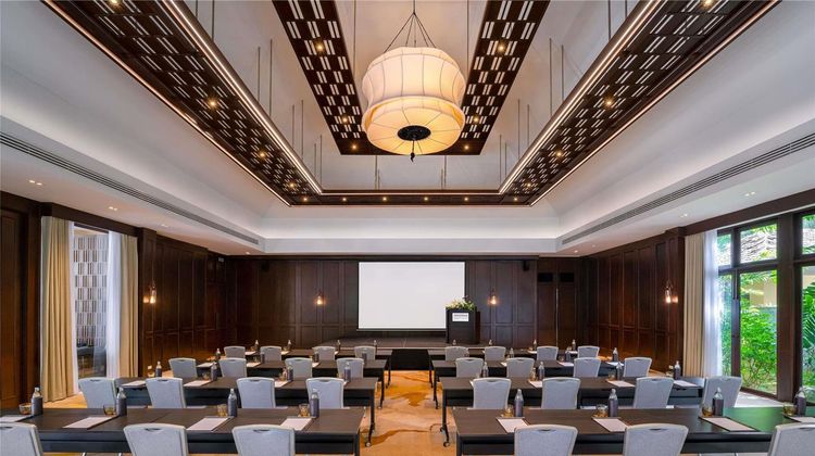 Moevenpick Asara Resort & Suite Meeting
