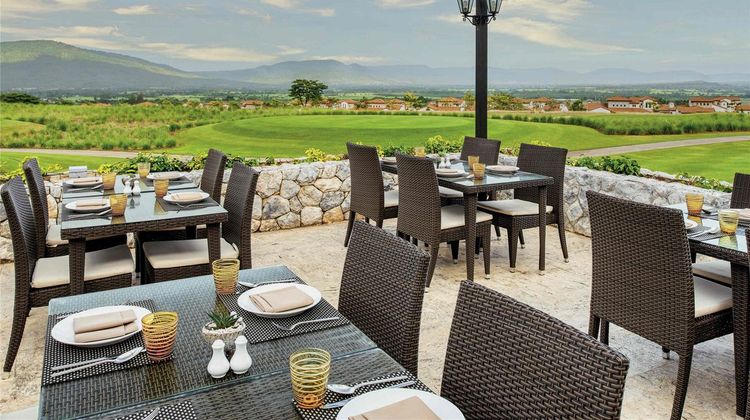 Moevenpick Resort Khao Yai Restaurant