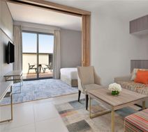 Moevenpick Hotel Tahlia Jeddah Room