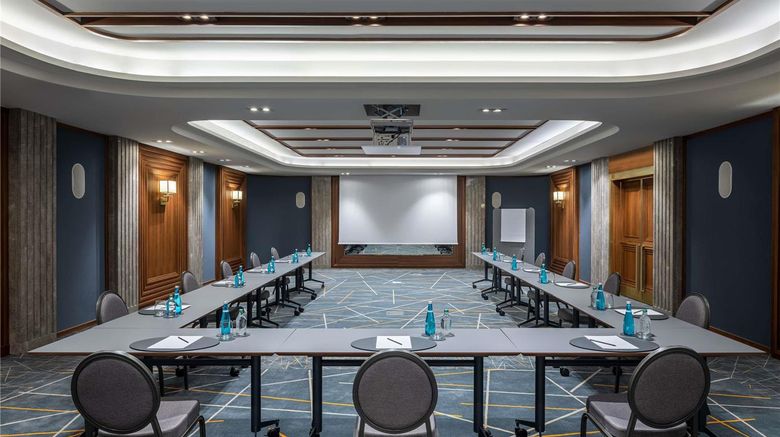 <b>Sofitel Istanbul Taksim Meeting</b>. Images powered by <a href="https://iceportal.shijigroup.com/" title="IcePortal" target="_blank">IcePortal</a>.