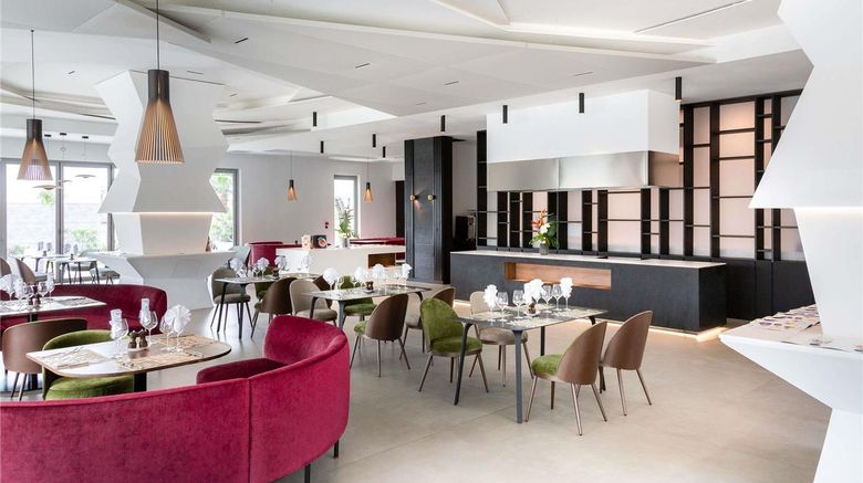 <b>Novotel Convention And Spa Restaurant</b>. Images powered by <a href="https://iceportal.shijigroup.com/" title="IcePortal" target="_blank">IcePortal</a>.