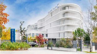 Golden Tulip Lyon Ouest Techlid Hotel