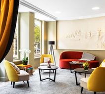 Hotel Ducs De Bourgogne Lobby