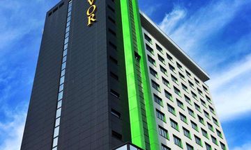 Favor Park Hotel