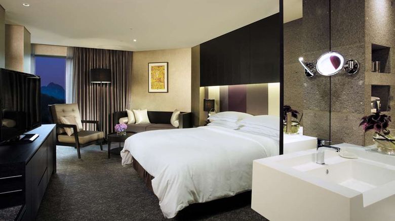 <b>Swiss Grand Hotel Seoul Room</b>. Images powered by <a href="https://iceportal.shijigroup.com/" title="IcePortal" target="_blank">IcePortal</a>.