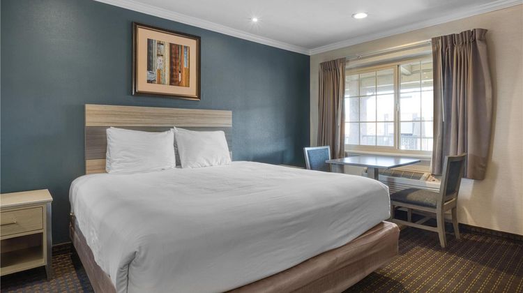 SureStayHotel by Best Western San Rafael Room