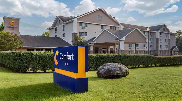 Comfort Inn Exterior