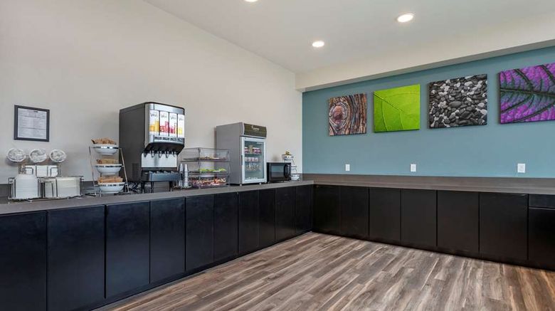 <b>MainStay Suites WaukeeWest Des Moines Restaurant</b>. Images powered by <a href="https://iceportal.shijigroup.com/" title="IcePortal" target="_blank">IcePortal</a>.