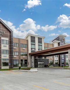 MainStay Suites WaukeeWest Des Moines
