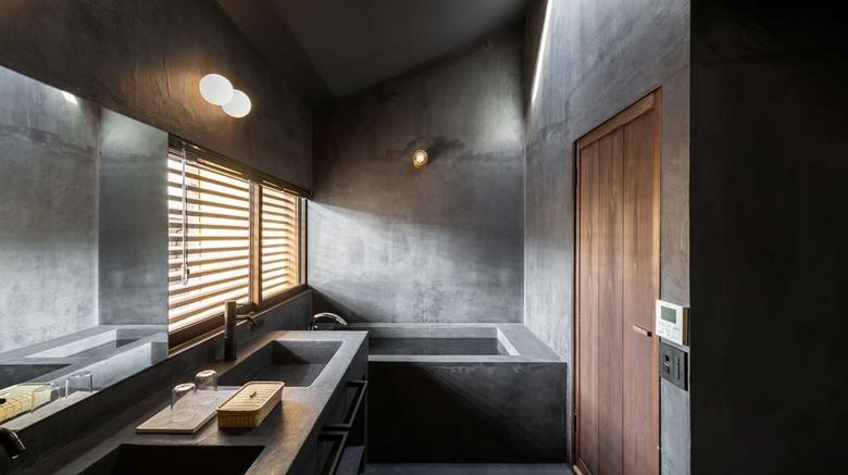 <b>Nazuna Kyoto Gosho Room</b>. Images powered by <a href="https://iceportal.shijigroup.com/" title="IcePortal" target="_blank">IcePortal</a>.