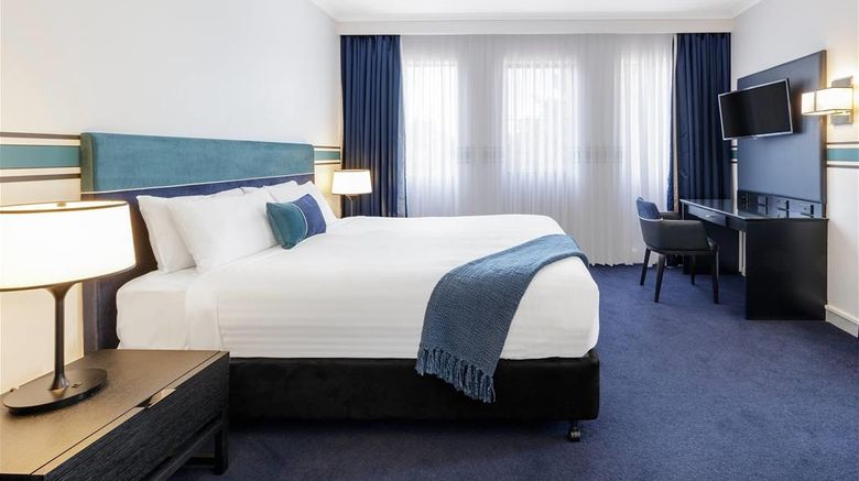 <b>Ramada by Wyndham Diplomat Canberra Room</b>. Images powered by <a href="https://iceportal.shijigroup.com/" title="IcePortal" target="_blank">IcePortal</a>.