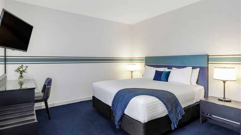 <b>Ramada by Wyndham Diplomat Canberra Room</b>. Images powered by <a href="https://iceportal.shijigroup.com/" title="IcePortal" target="_blank">IcePortal</a>.