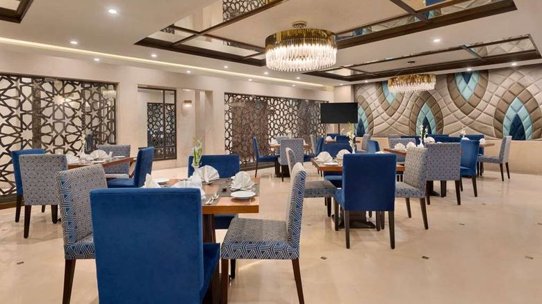 <b>Ramada Lahore Gulberg II Restaurant</b>. Images powered by <a href="https://iceportal.shijigroup.com/" title="IcePortal" target="_blank">IcePortal</a>.