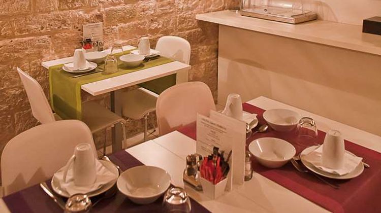Elysee Secret Hotel Restaurant