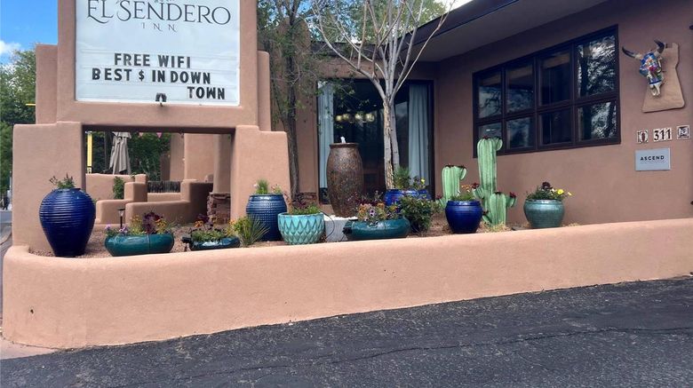 <b>El Sendero Inn, Ascend Hotel Collection Exterior</b>. Images powered by <a href="https://iceportal.shijigroup.com/" title="IcePortal" target="_blank">IcePortal</a>.
