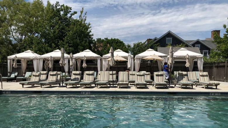 <b>White Elephant Pool</b>. Images powered by <a href="https://iceportal.shijigroup.com/" title="IcePortal" target="_blank">IcePortal</a>.