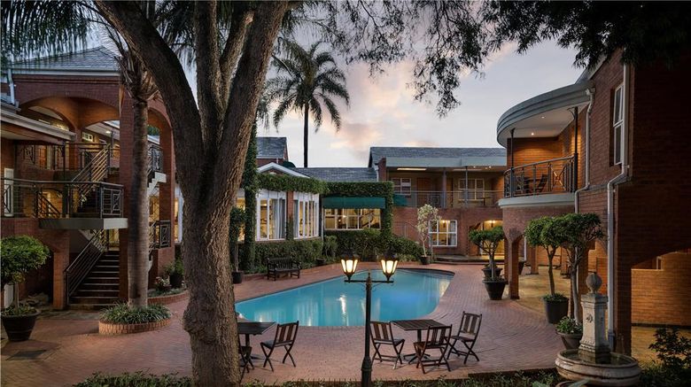 <b>Premier Hotel Falstaff Pool</b>. Images powered by <a href="https://iceportal.shijigroup.com/" title="IcePortal" target="_blank">IcePortal</a>.