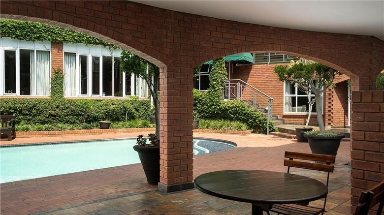 <b>Premier Hotel Falstaff Pool</b>. Images powered by <a href="https://iceportal.shijigroup.com/" title="IcePortal" target="_blank">IcePortal</a>.