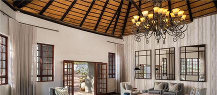 Premier Hotel Roodevalley Lobby