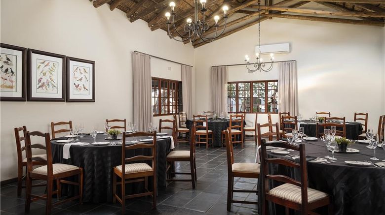 <b>Premier Hotel Roodevalley Restaurant</b>. Images powered by <a href="https://iceportal.shijigroup.com/" title="IcePortal" target="_blank">IcePortal</a>.