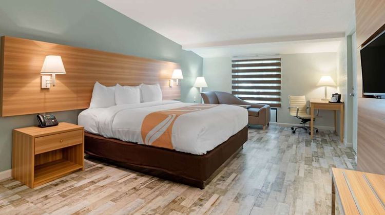 Quality Inn Bayside Room