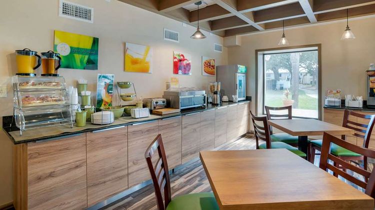 Quality Inn Bayside Restaurant